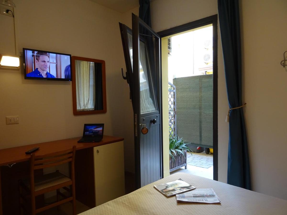 Hotel Sole E Mare 3*